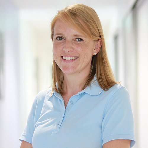 Dr. Britta Fischer Dr. Britta Fischer
